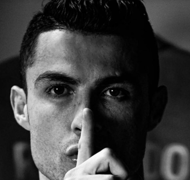 《锈湖》制作团队出席2025 WePlay！现场互动合影时段公开！