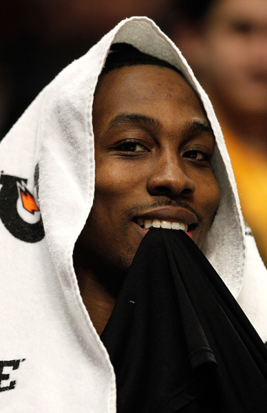 让脚背与毽 让脚背与毽